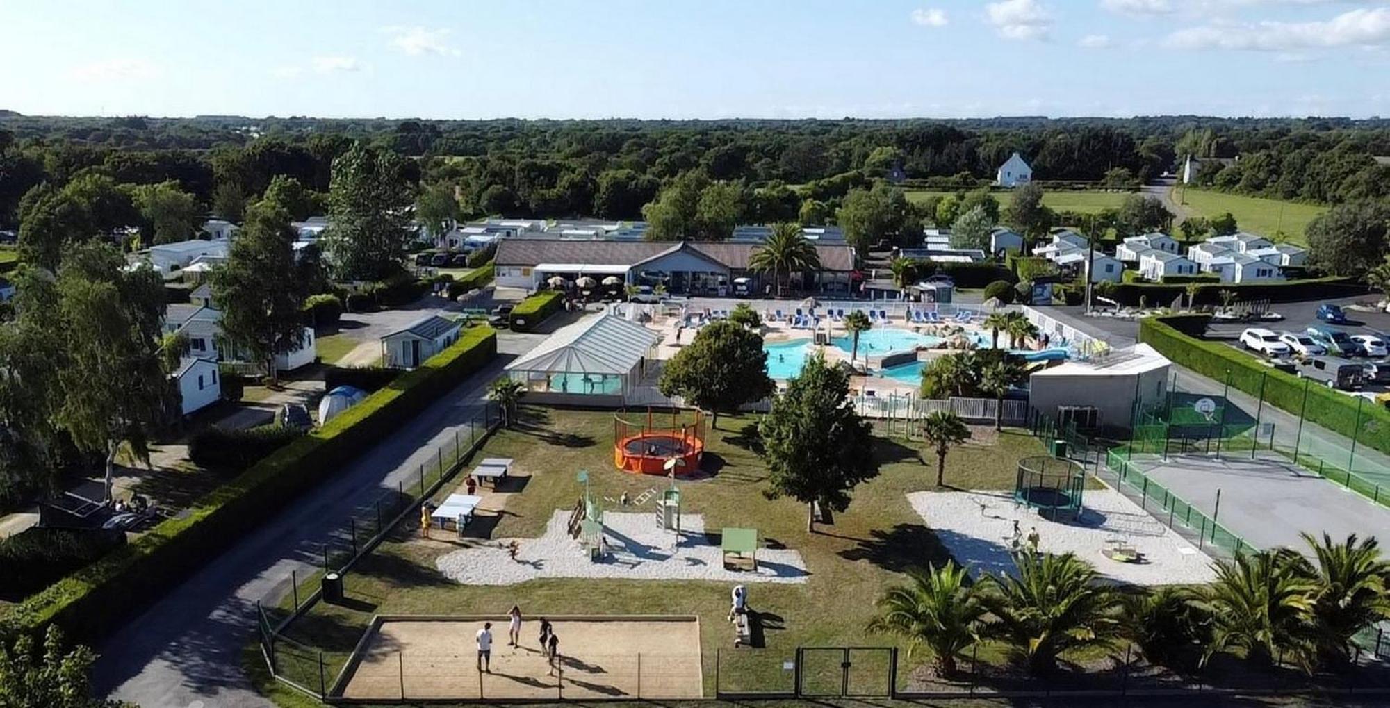 Camping De La Plage De Cleut-Rouz Fouesnant Exterior foto